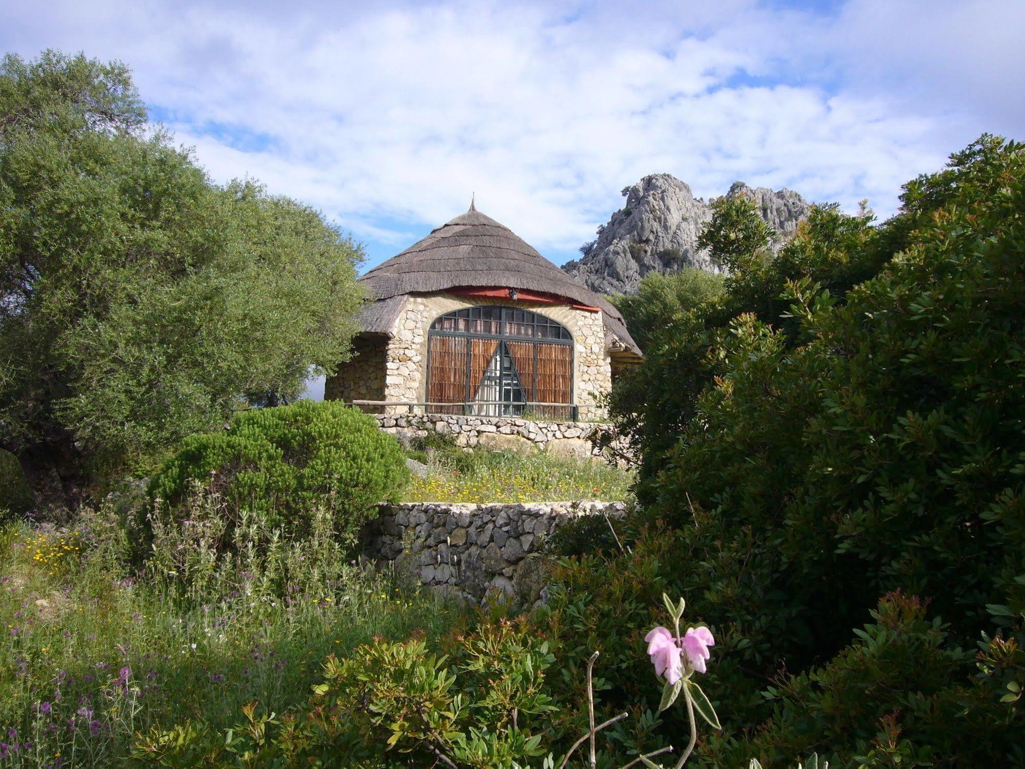 Los Chozos Benaocaz Exterior photo