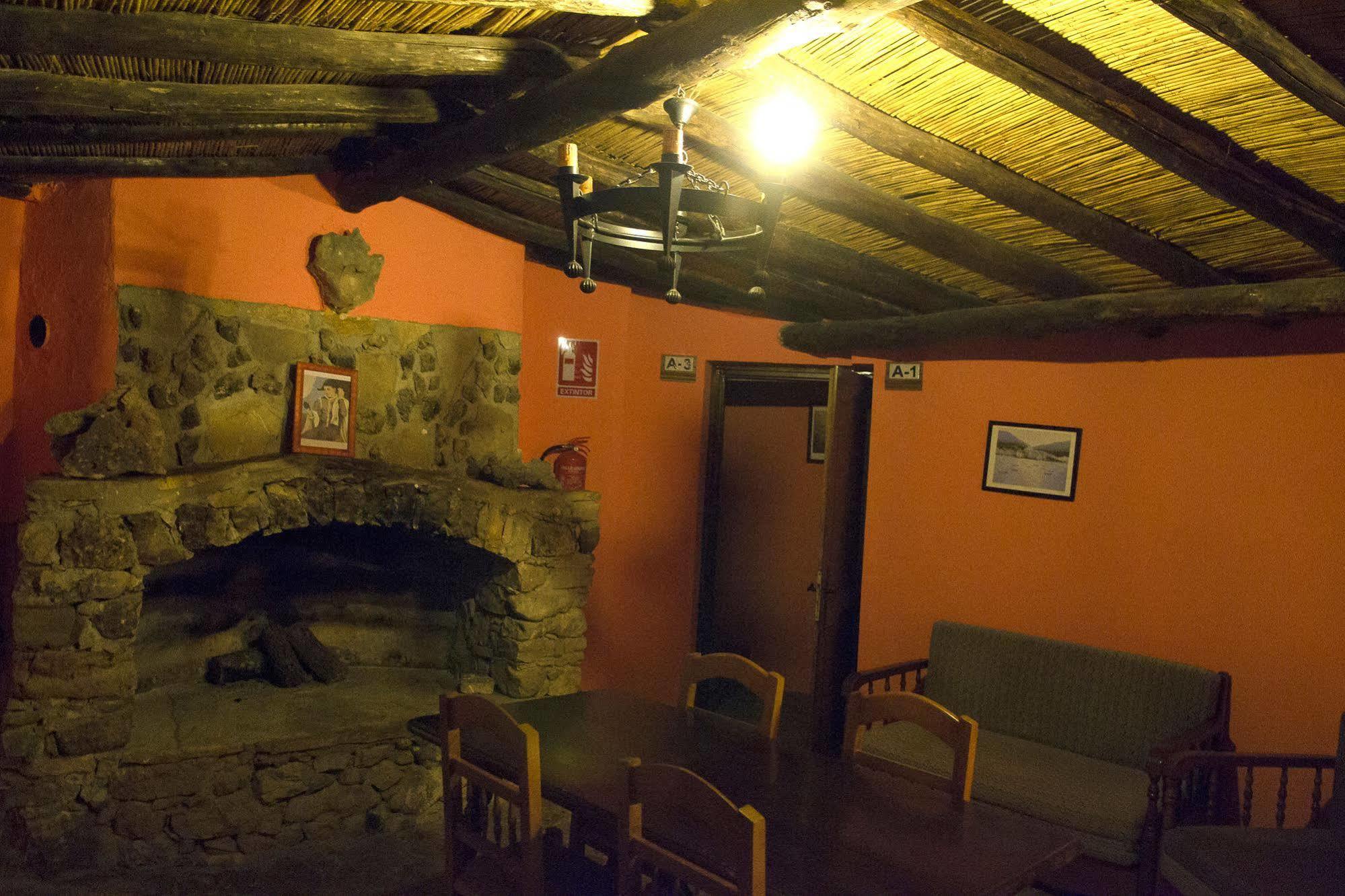 Los Chozos Benaocaz Exterior photo